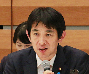 라이브 라이브 바카라
